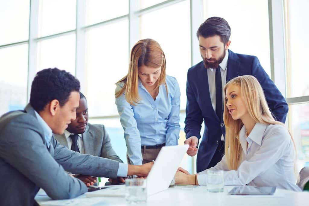 ¿Qué es la comunicación empresarial?